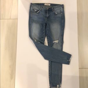 AMO Stix Soulmate Destroy size 29 jeans